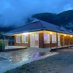 Earth Lounge *** Vagamon